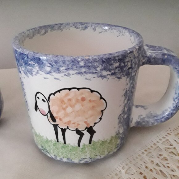 Set of Ceramic Hand painted Mugs - Made in Italy - Featuring a Sheep and a Pig - Picture 2 of 5